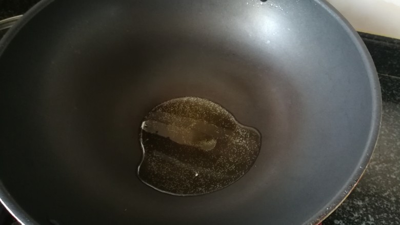 超级下饭,香喷喷得炒扁萝卜,热锅下油