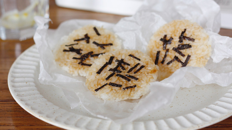 仙貝!仙貝!(剩米饭版),好啦,一口气将它们吃光吧!