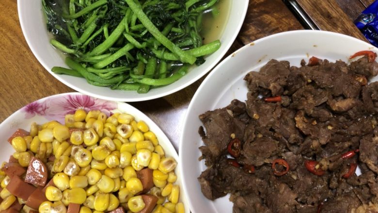 家常菜 玉米炒火腿 炒牛肉