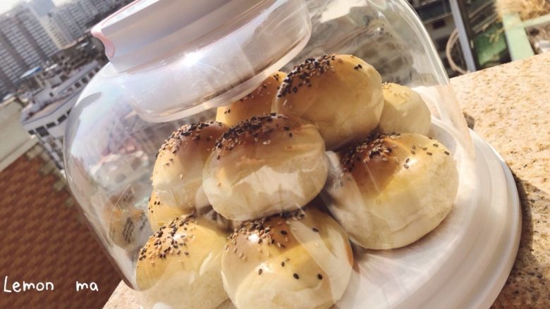 黑白芝麻餐包(低糖),可以慢慢吃