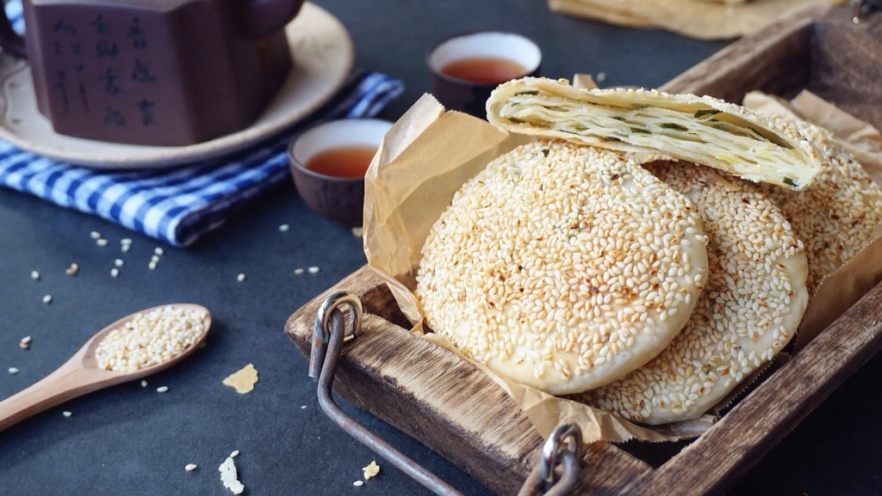 香葱芝麻烤饼