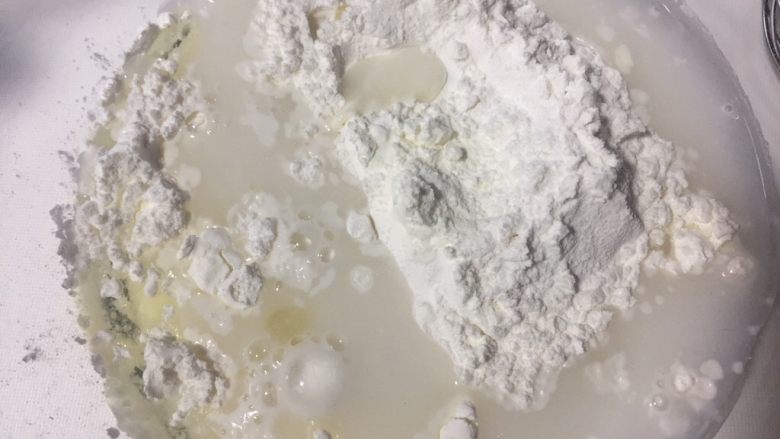 草莓大福,加入水
