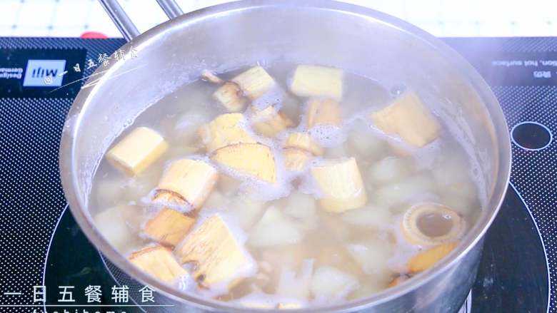 五汁饮,煮沸后,小火煮30分钟。