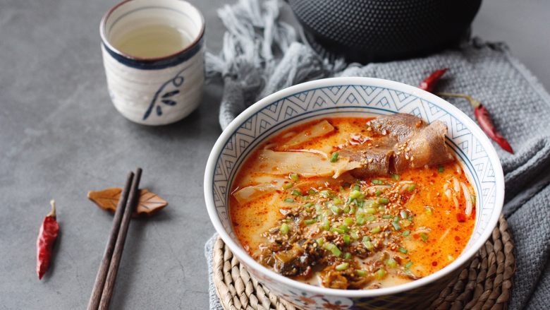 ラーメン，日料店必点的地狱拉面