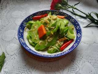 #春天的颜色#最补钙的食物，虾米炒芥菜
