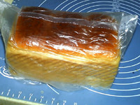 #花样吐司#卡仕达吐司,用保鲜袋密封,第二天切片食用