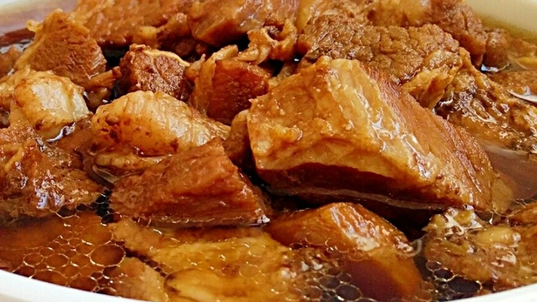 炖牛腩,按牛/蹄筋按钮,即可炖熟了'