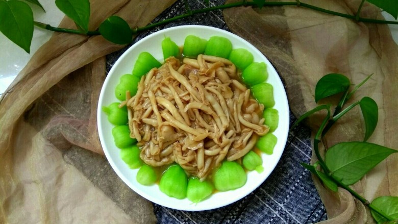 油菜蟹味菇,成品