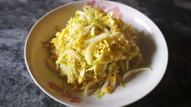凉拌娃娃菜(解油腻神菜),成品图来一张。