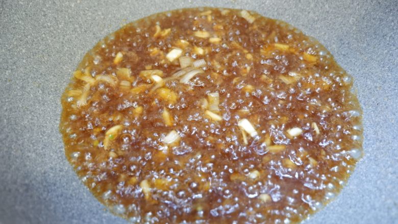 洪福齐天(酿豆腐) ,加入水淀粉煮到浓稠