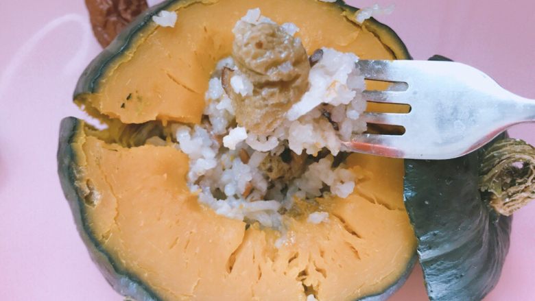 一人食 南瓜杂粮饭,成品,南瓜和米饭一起吃,甜甜的。