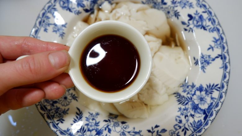 街头豆腐脑,<a style='color:red;display:inline-block;' href='/shicai/ 788'>生抽</a>