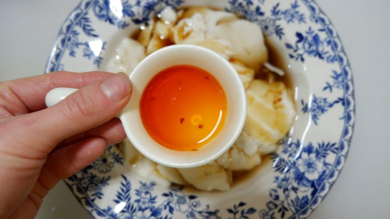 街头豆腐脑,辣椒油