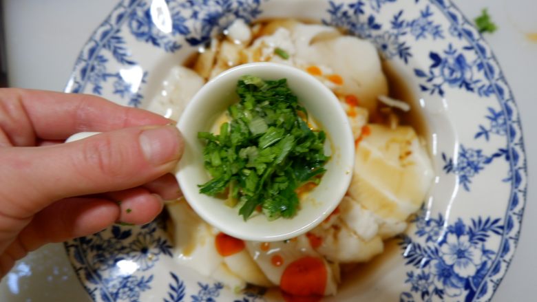 街头豆腐脑,香菜