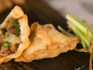 清·油煎肉三角