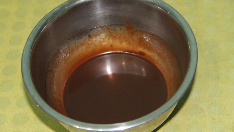 巧克力香蕉奶,融化成巧克力液