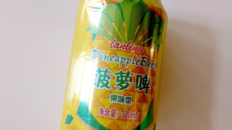啤酒虾,<a style='color:red;display:inline-block;' href='/shicai/ 897'>啤酒</a>最好选用果味型的