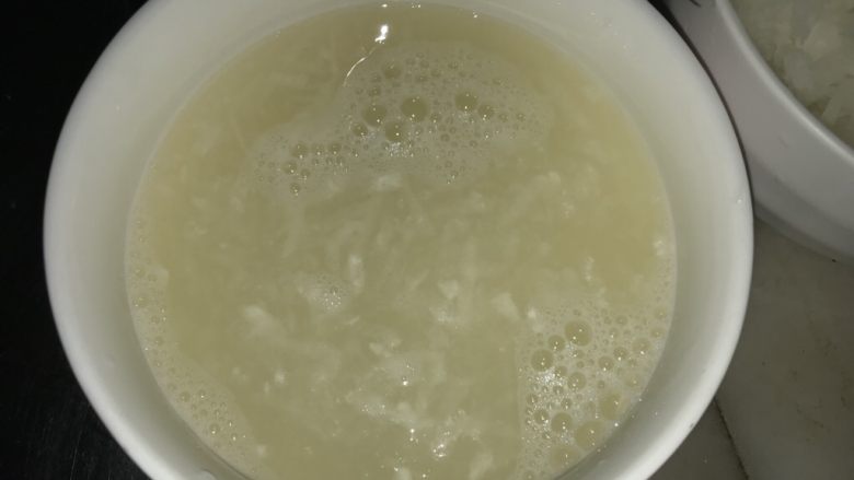 萝卜糕(无汁版),白萝卜水可以用来煲汤