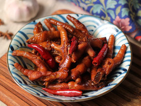 佐餐下酒菜【香卤鸡爪】