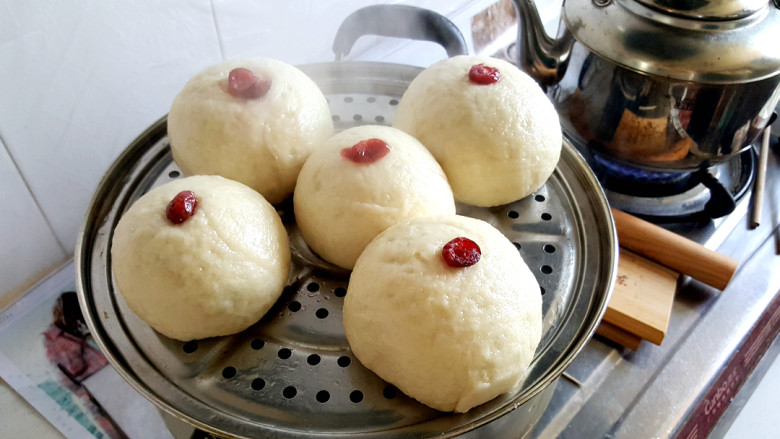 ~豆沙大包☺,关火,待五分钟之后再揭盖。