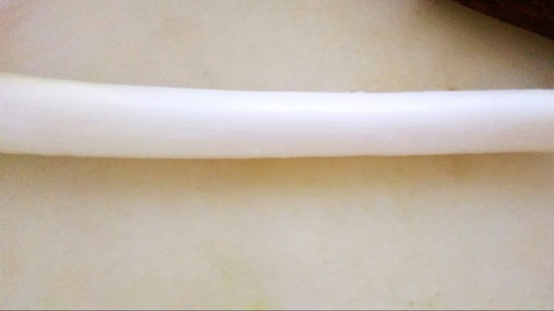 京酱肉丝,<a style='color:red;display:inline-block;' href='/shicai/ 138'>大葱</a>一段