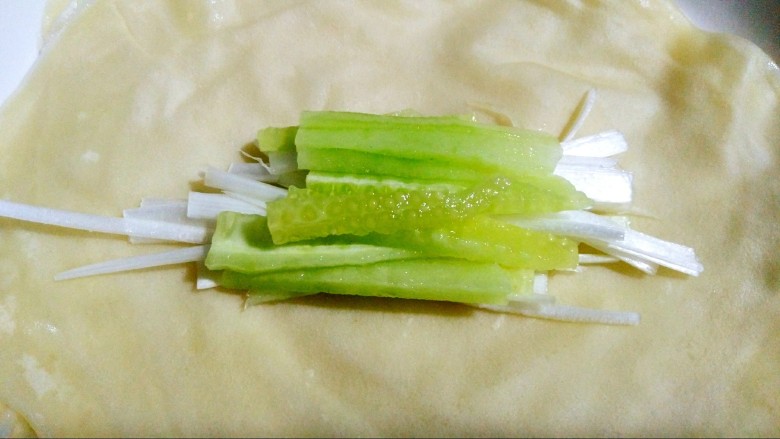 京酱肉丝,黄瓜