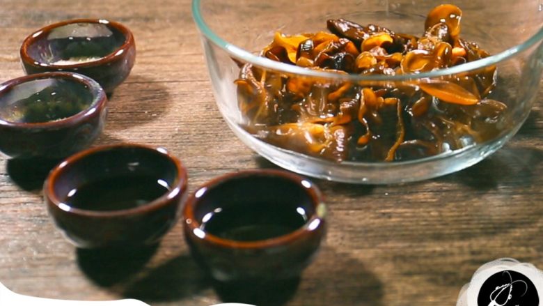 陈醋木耳花生米,看图片上的文字介绍