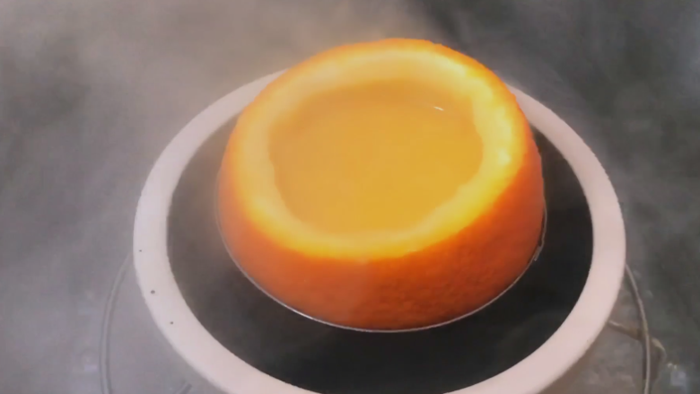橙子蒸蛋,水烧开之后 再蒸