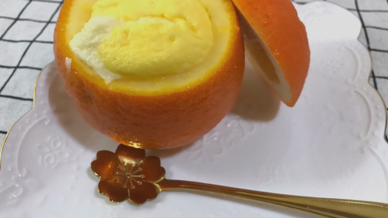 橙子蒸蛋,拿起小勺 快喂给宝宝吃吧