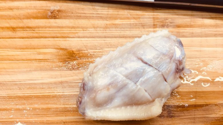 烤鸡翅,来三四刀～