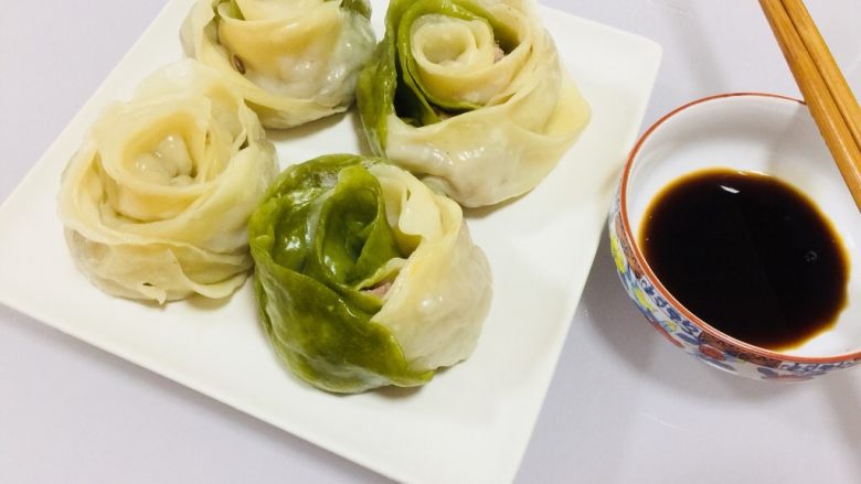 玫瑰饺,配上醋,实在赞👍。