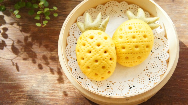 菠萝肉松包,肉松味的菠萝,想不想尝尝?