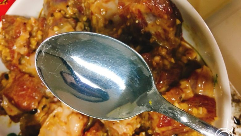 豉汁排骨,这是量勺,吃牛排那种勺子
