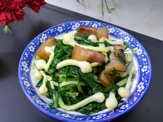 #最下饭的野菜#小根蒜炒腊肉