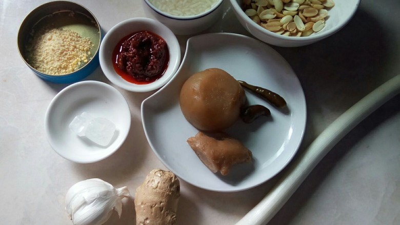 江湖菜 邮亭鲫鱼,准备调味料