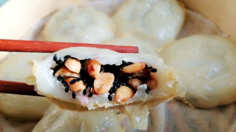 豆腐皮粄~客家小吃,开吃啦,趁热吃