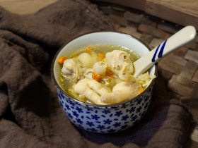 干贝枸杞鸡脚汤