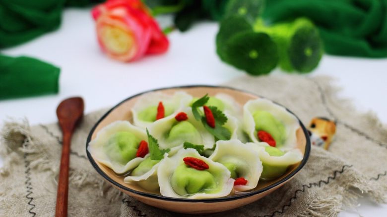 翡翠南极磷虾荠菜馄饨【宝宝辅食】,颜值担当有木有