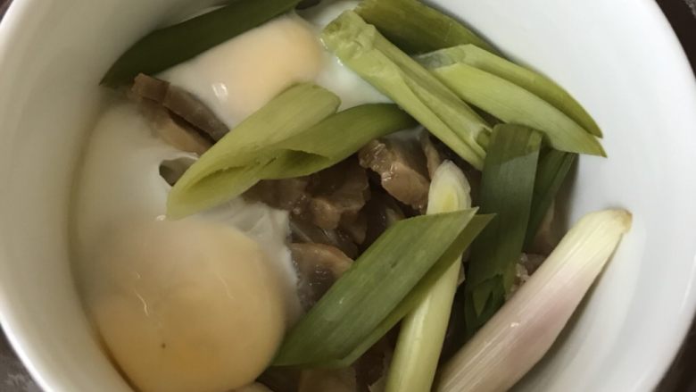 蛋蒸香肠,蒸熟后