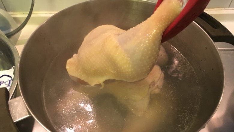 红糟鸡腿+白切鸡腿,10秒!夹出!