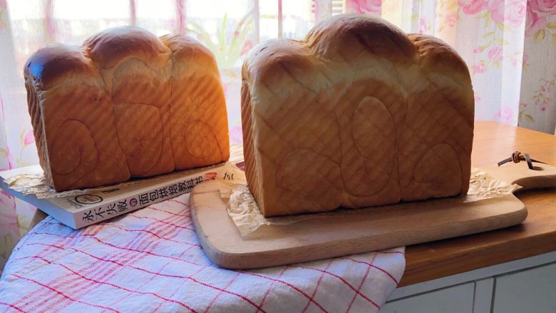 超熟牛奶吐司
～～附中种面团问题总汇,出炉脱模放凉