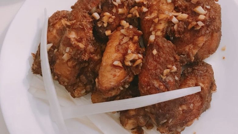 蒜香鸡翅