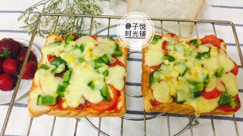 超美味吐司披萨,15分钟后出炉啦