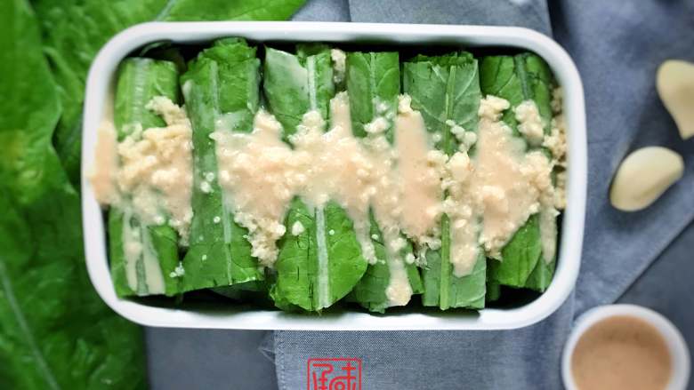 椰香花生酱蒜蓉油麦菜