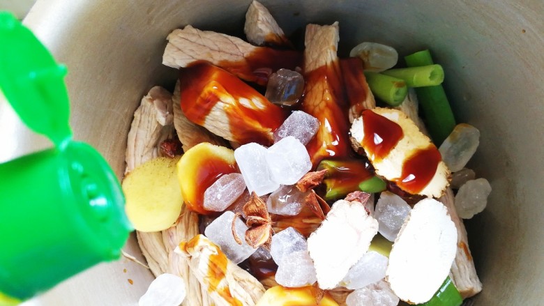海苔牛肉松,滴几滴<a style='color:red;display:inline-block;' href='/shicai/ 919'>柠檬汁</a>(没有料酒也可以)
