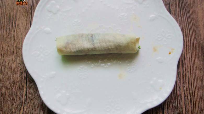 高蛋白减肥便当,压紧卷起来,收口朝下