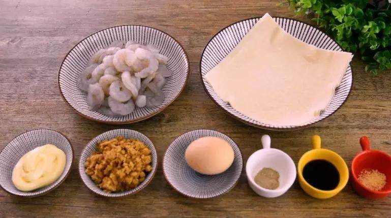 孩子们爱吃的香煎虾饼,是这样做的,健康美味,食材图