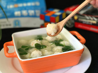 磷虾丸子苜蓿汤#宝宝辅食#