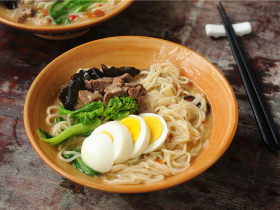 七味红烧牛肉面