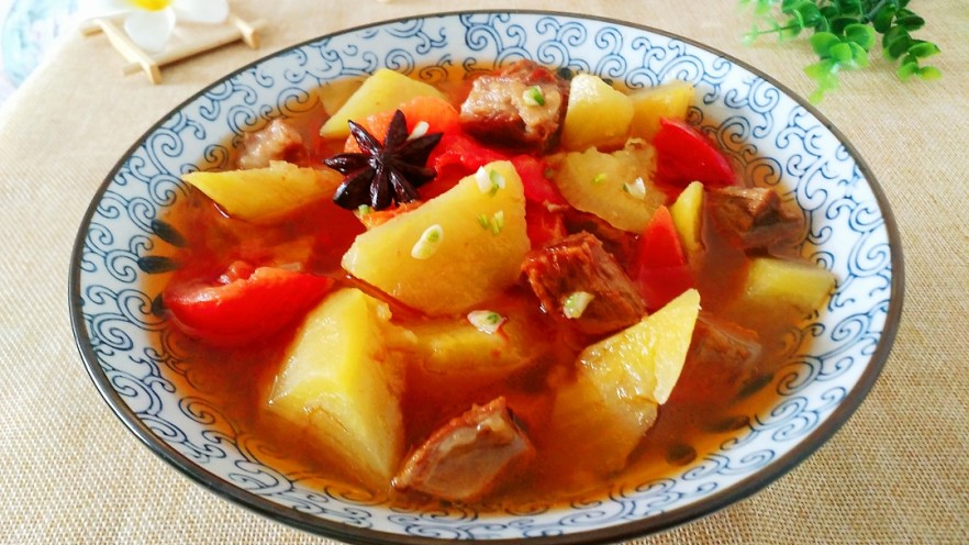 牛肉西红柿地瓜汤